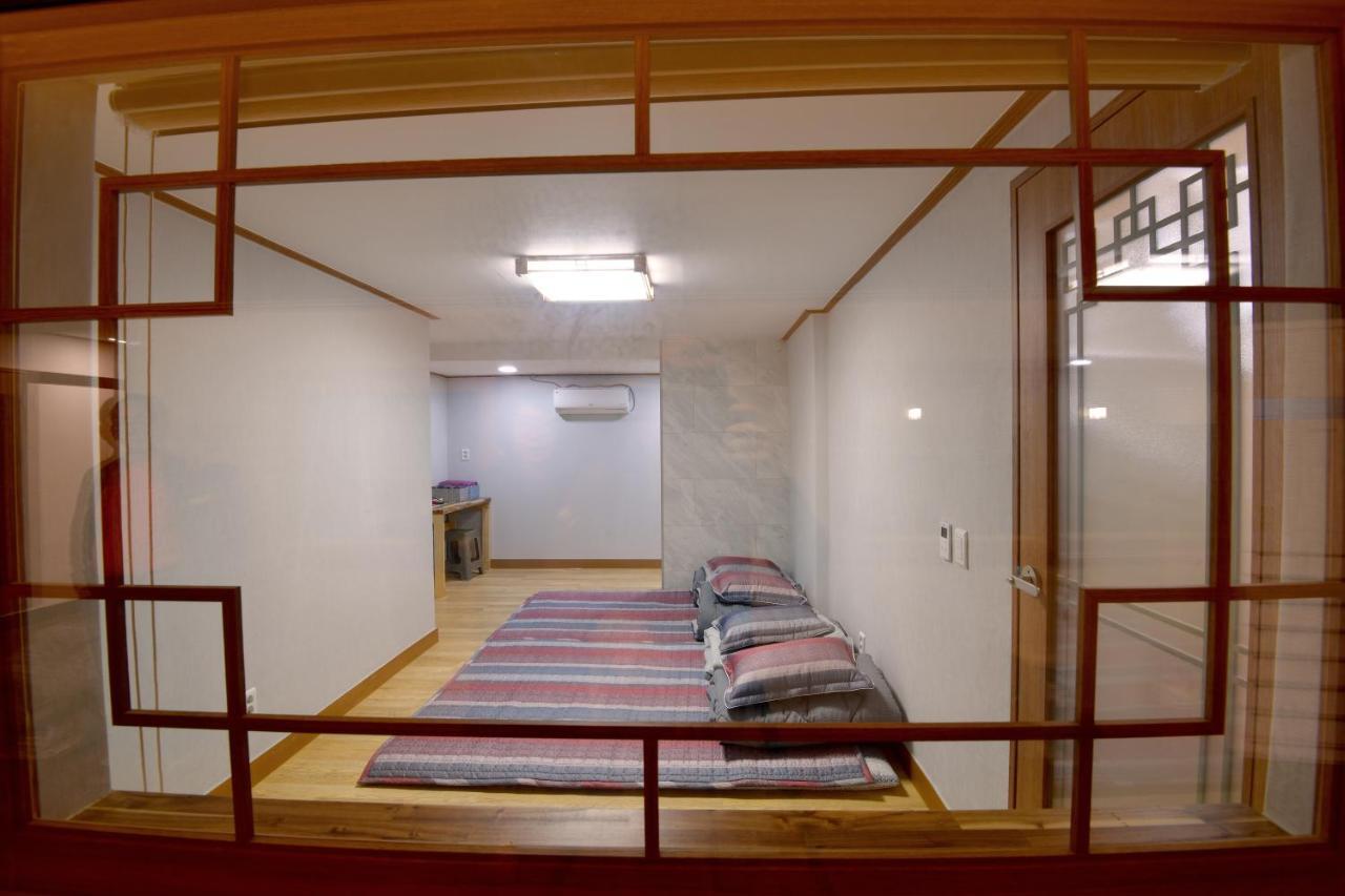 Guma Modern Hanokstay Tegu Kültér fotó
